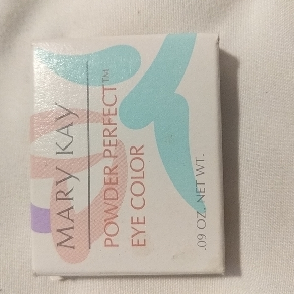 Mary Kay Other - NWT Mary Kay Eyeshadow